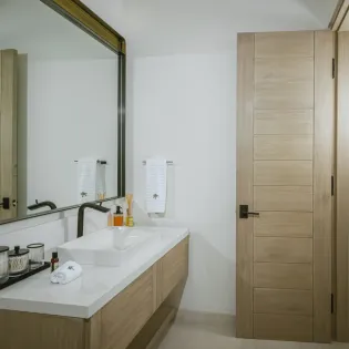 49 bathroom 3 casa aqua blanca
