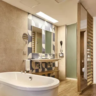 49 bathroom 4 riu palace baja california