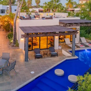 5 casa margarita 2025 poolside