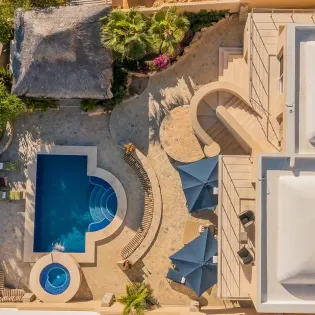 5 exterior casa angel