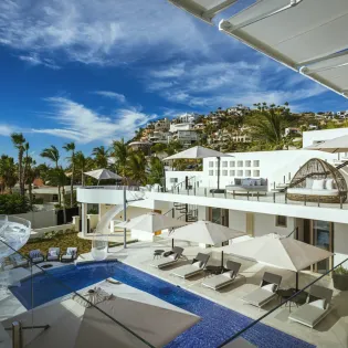 5 exterior casa aqua blanca