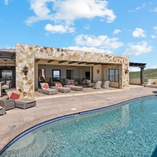 5 exterior casa kay