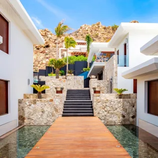5 exterior mantea casa cabo