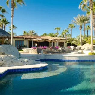 5 exterior villa las arenas