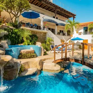 5 exterior villa miramar