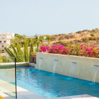 5 exterior villa pacific west