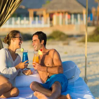 5 guaycura boutique hotel beach club   spa beachservice