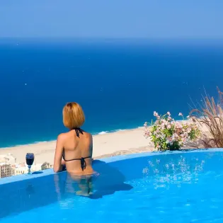 5 montecristo estates by pueblo bonito suitepool