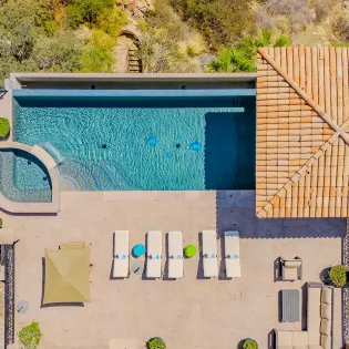 5 villa estrella aerial