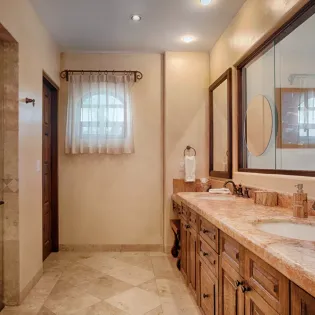 50 bathroom 1 villa gran vista
