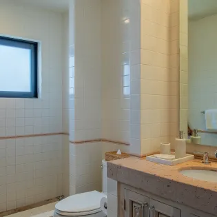 50 casa pacifico del mar third suite bath