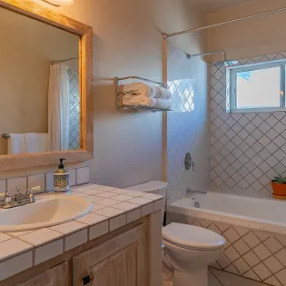 51 bathroom villa ladrillo