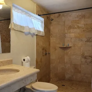 52 bathroom 6 villa alegria