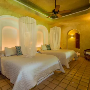 52 bedroom 5 villa las rocas