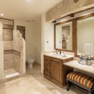 55 bathroom 5 casa corona
