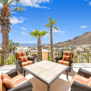 55 exterior villa marisal