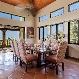 55 villa mariposa dining