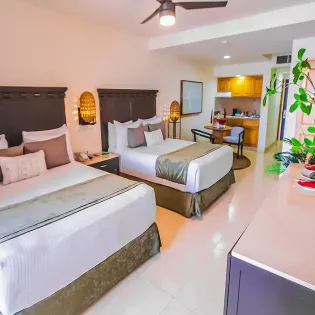56 tesoro los cabos suite