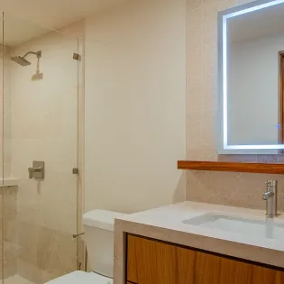 59 casa de monedas bathroom