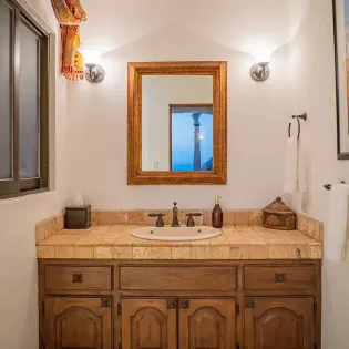59.1 casa grande half bath