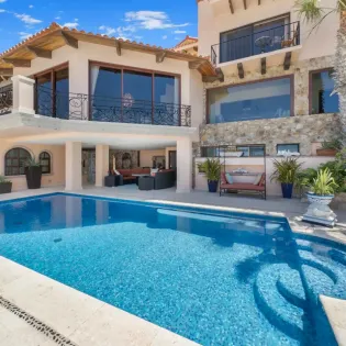 6 exterior villa marisal