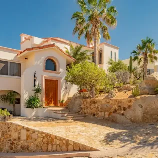 6 exterior villa miramar