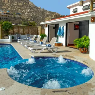 6 exterior villa ysabel