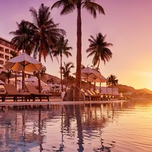 6 marquis los cabos resortpool