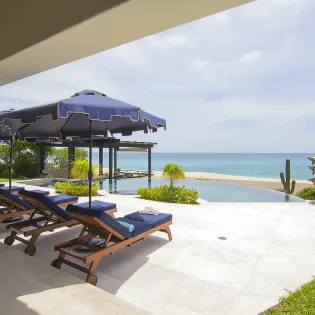6 villa delfines