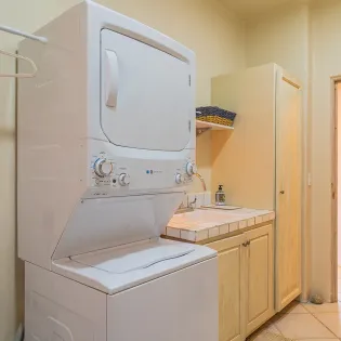 60 laundry villa ladrillo