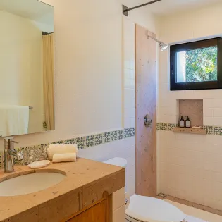 65 casa pacifico del mar seventh suite bath