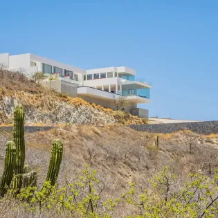 65 exterior villa aurora