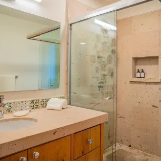 68 casa pacifico del mar eighth suite bath