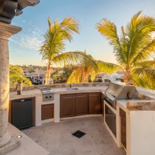 7 exterior casa corona
