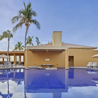 7 exterior grand fiesta americana los cabos