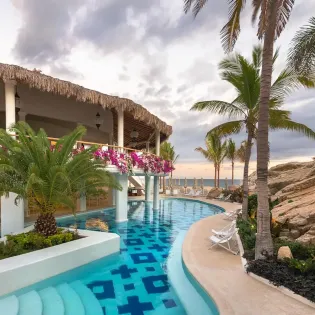 7 exterior mar del cabo