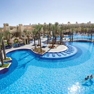 7 exterior riu santa fe