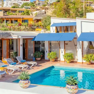 7 exterior villa carolina