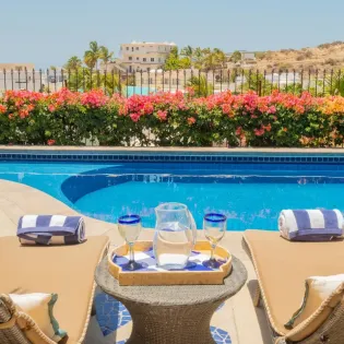 7 exterior villa ladrillo