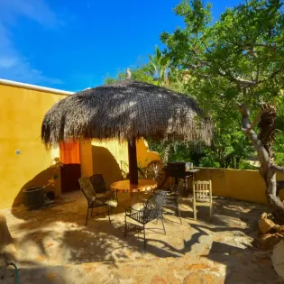 7 exterior villa los geckos