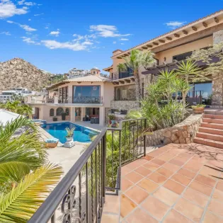7 exterior villa marisal