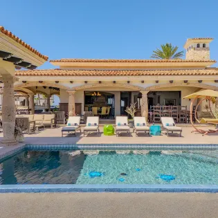 7 villa estrella pool 2