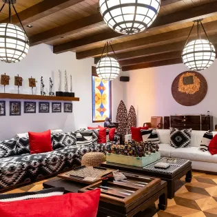 73 diningroom la datcha 