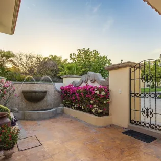 78 villa mariposa entrance