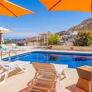 8 casa toro pool2