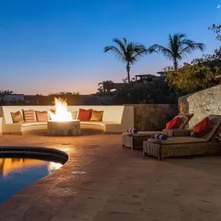 8 exterior casa kay