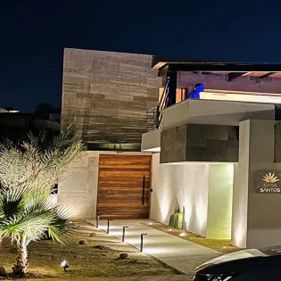 8 exterior casa santos