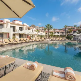 8 exterior solmar resort