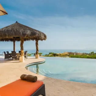 8 exterior villa de suenos