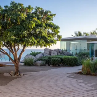 8 exterior villa finisterra